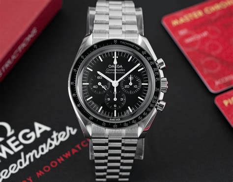 omega speedmaster vs rolex datejust 2|omega speedmaster fap review.